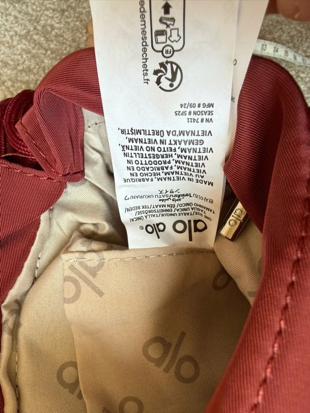 Alo Yoga Utility Crossbody Bucket Bag